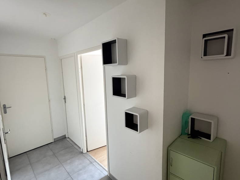 Shared Housing Saint-Genis-Pouilly 677063-5