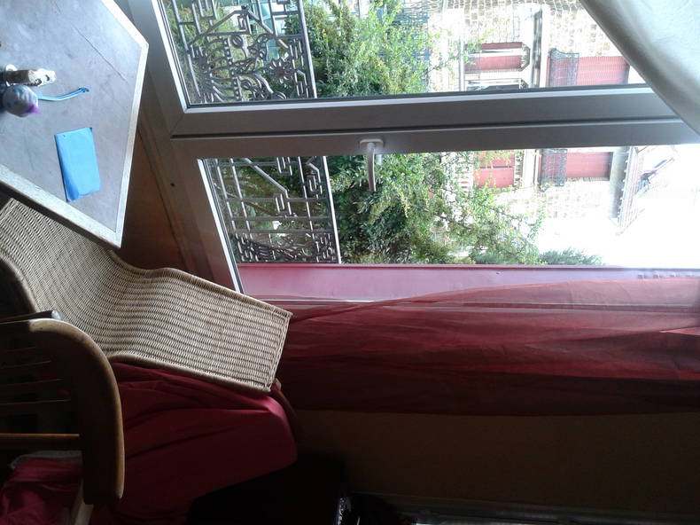 Homestay Villemomble 65852-4