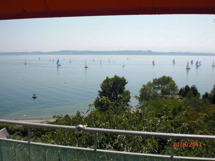 Hospedagem Em Casa De Família Neuchâtel 80993-2