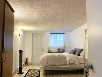 Colocation à louer à Montréal - photo 1 : chambre-1