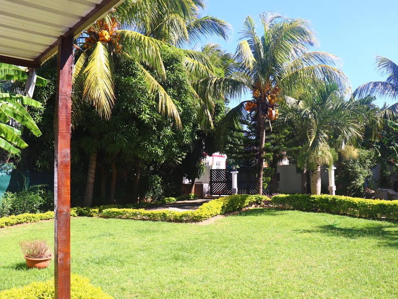 Homestay Tombeau Bay 243916-5