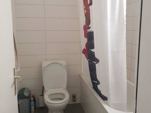 Hospedagem Em Casa De Família Bienne 242958-5