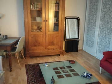 Room in a private home à louer à Bordeaux-3