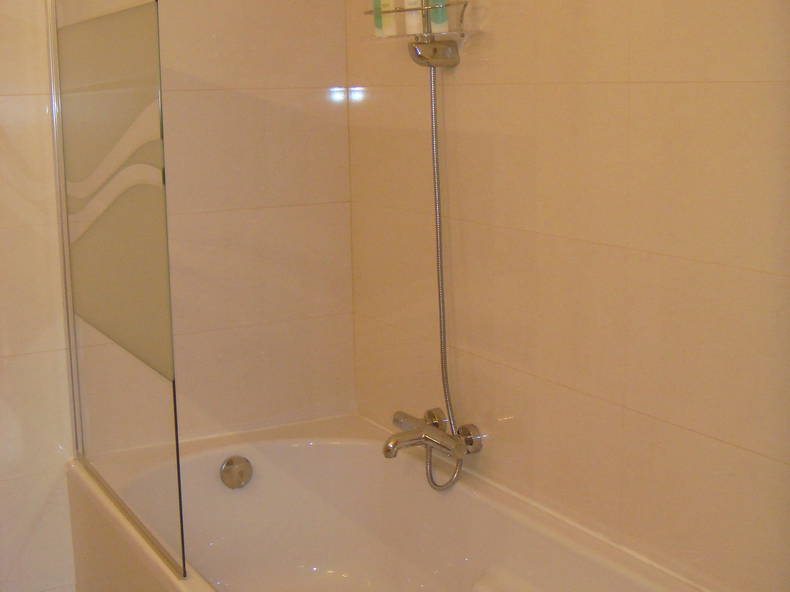 Homestay Cannes 67382-3