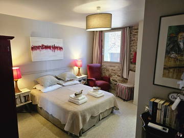 Roomlala | Chambre à louer à Cébazan, proche Béziers, Narbonne, St Pons