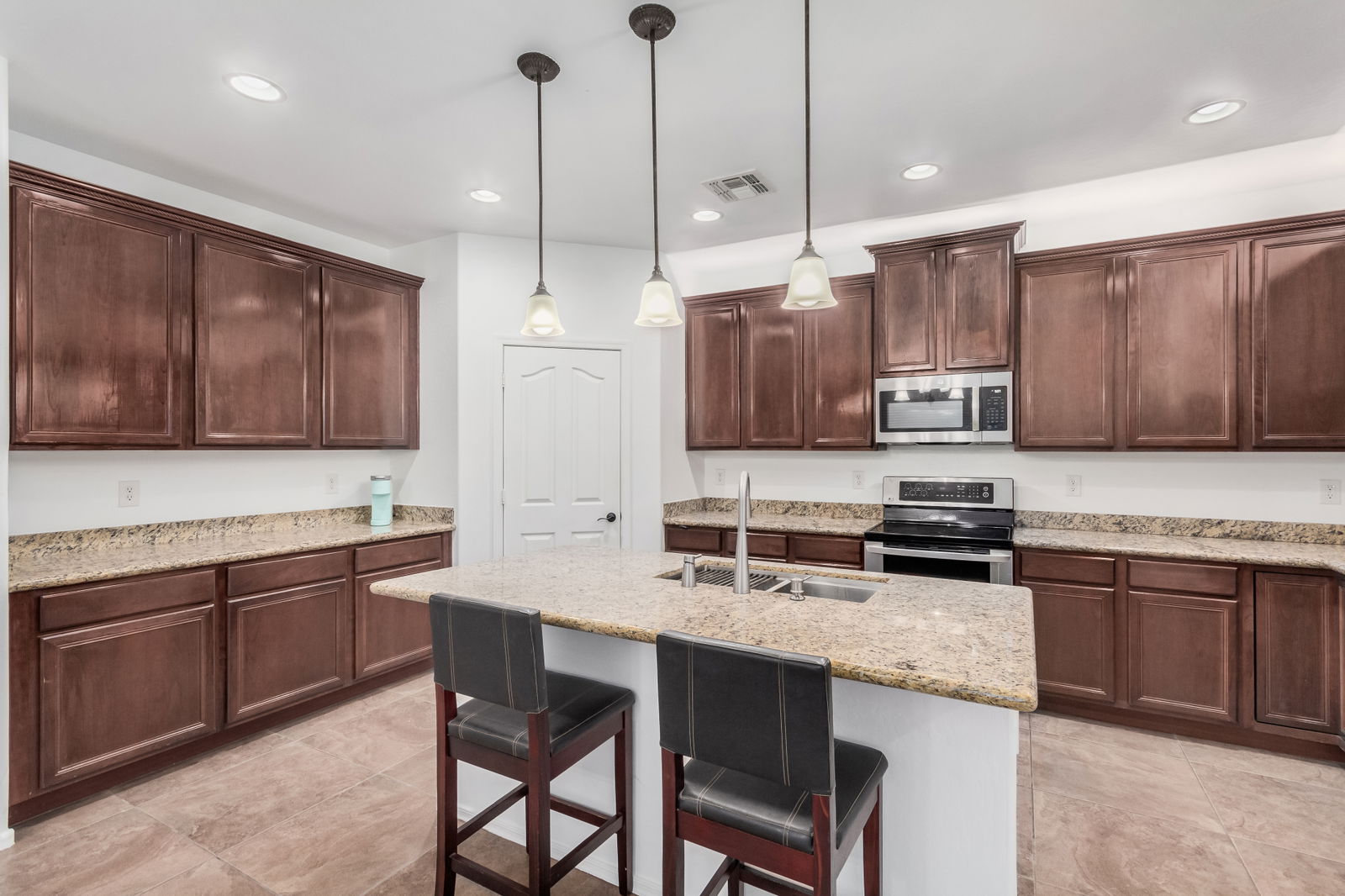 Coliving Goodyear 574760