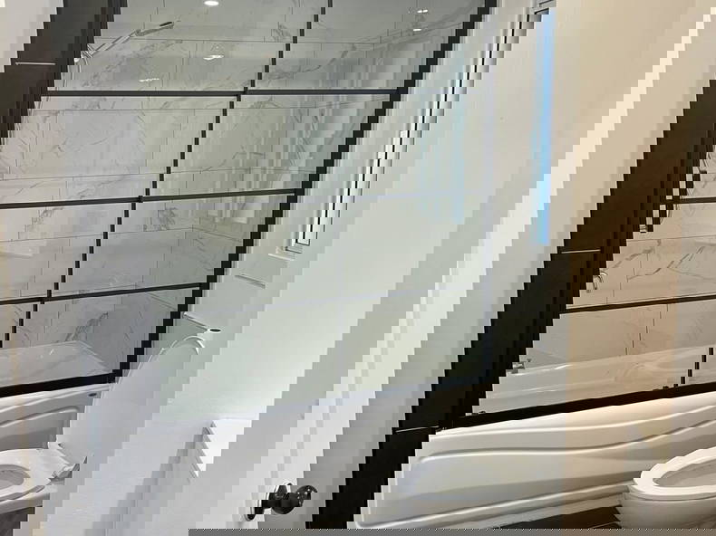 Colocation Laval 467008-5