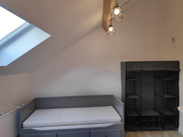 Shared housing for rent in Charleroi - photo 6: Bedroom-6