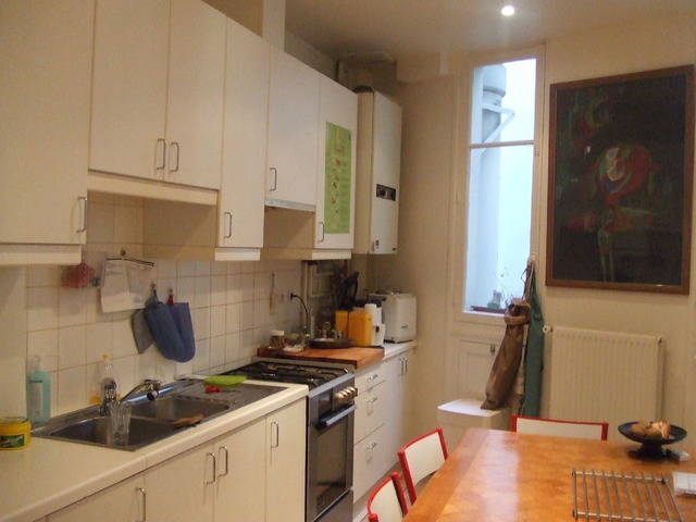 Homestay Paris 28530