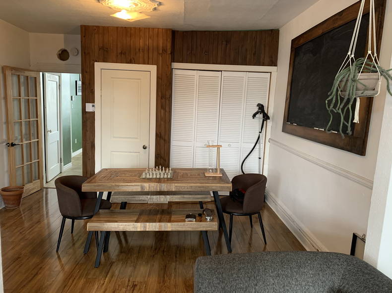 Quedarse En Casa Montréal 659843-4