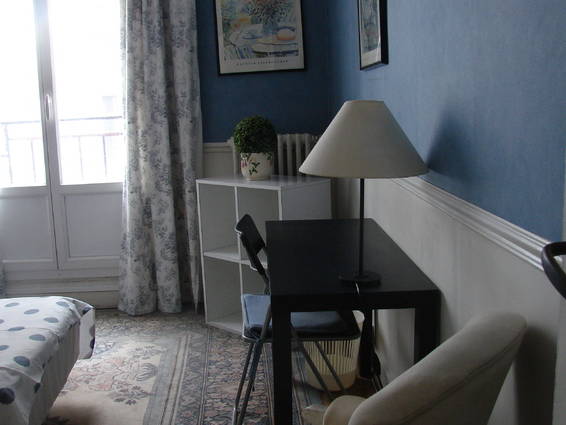 Homestay Paris 51007