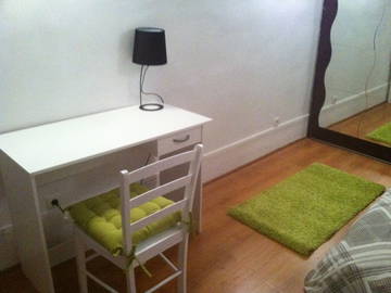 Room For Rent Paris 36618