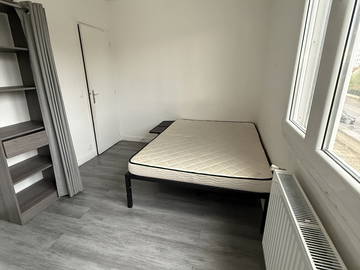 Shared Accommodation Rueil-Malmaison 663668-1