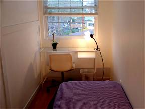 Small room for a low budget - Close to the city center