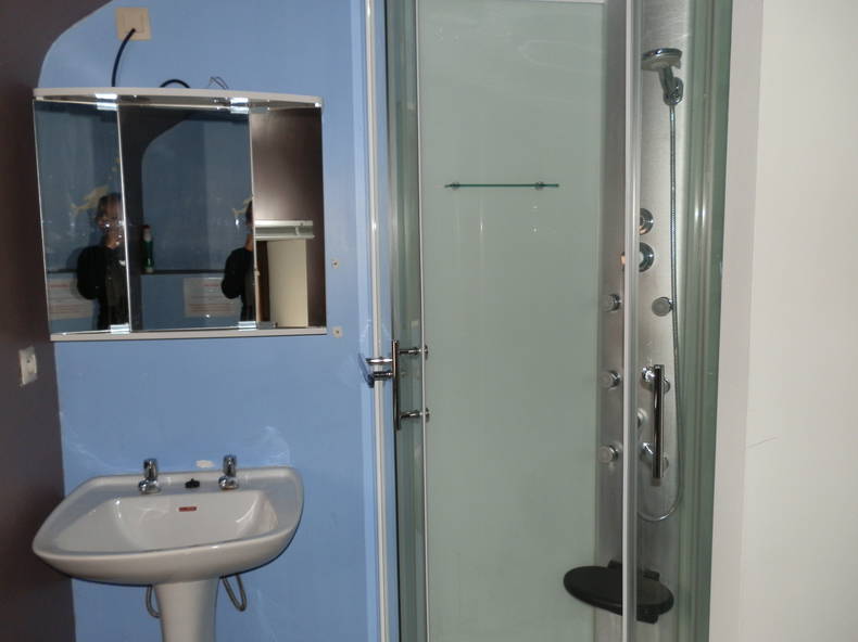 Quedarse En Casa Charleroi 82127-3