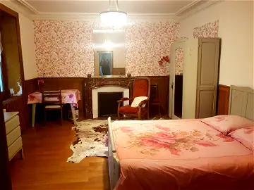 Roomlala | Chambre à Louer à Vichy Centre