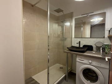 Colocation à louer à Angers - photo 7 : salle de bain-7