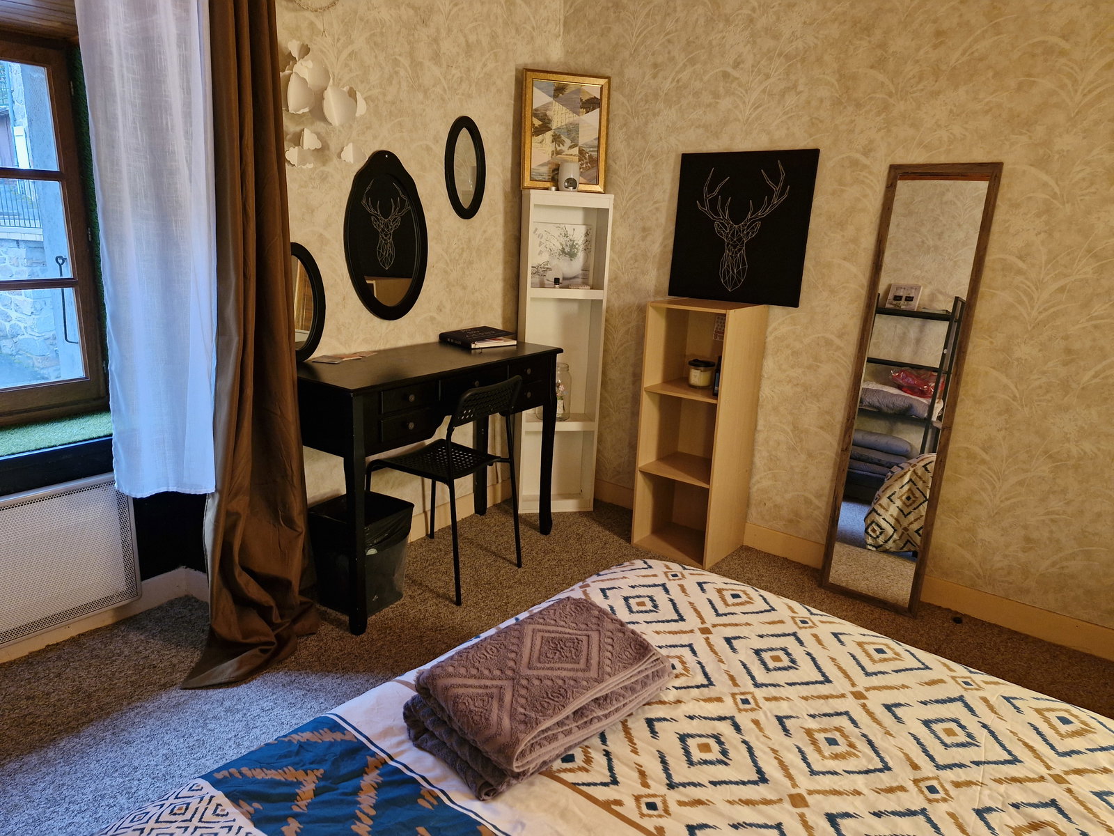 Chambre Chez L'habitant Saint-Julien-d'Intres 659944