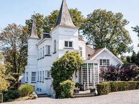 WG-Zimmer in ruhiger Lage, Garten, Swimmingpool.