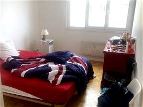 Room for rent in downtown Villefranche sur Saône