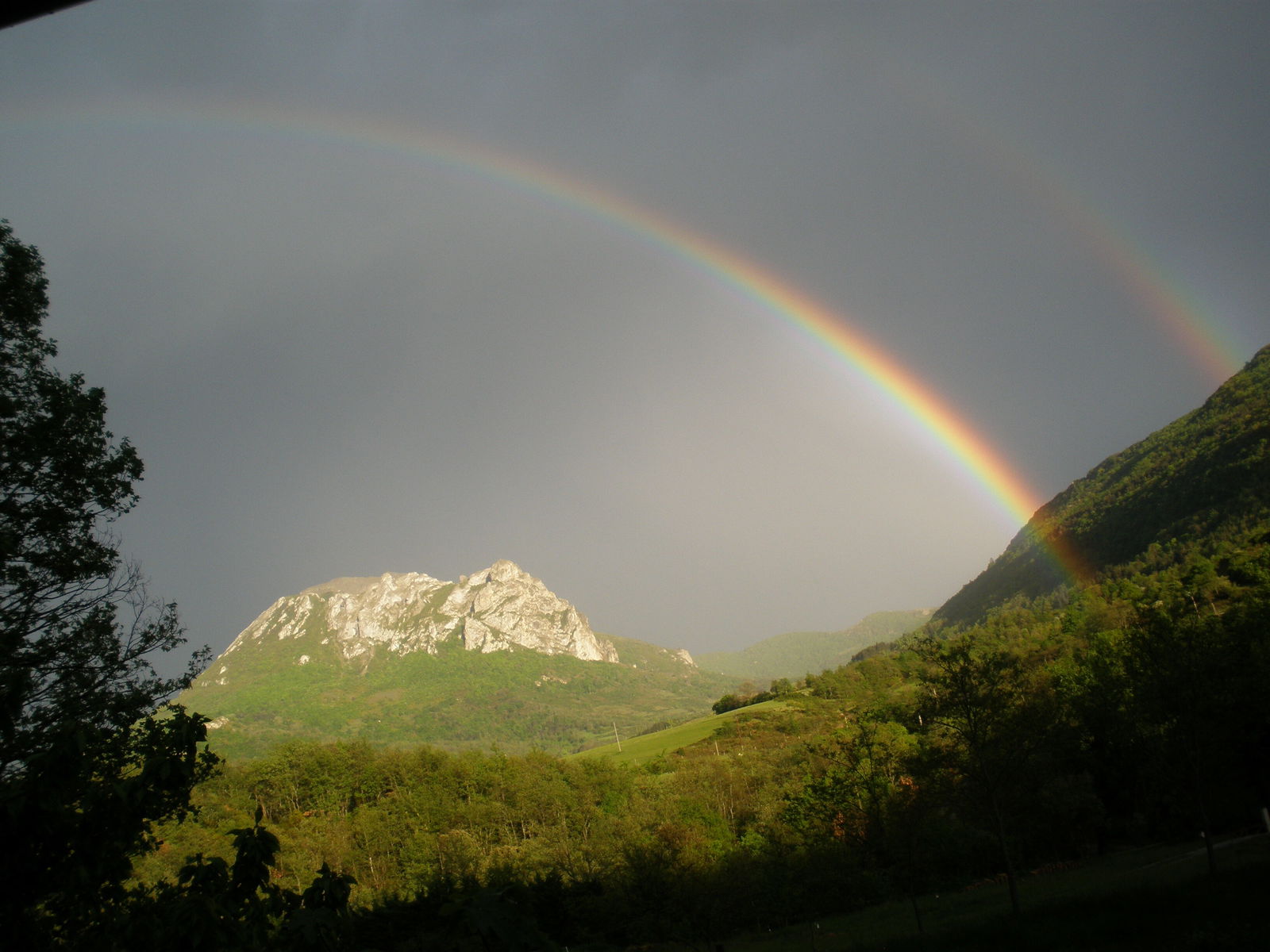 Gastgezin Bugarach 104314