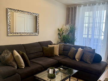 Chambre chez l'habitant à louer à Genève - photo 1 : salon-1