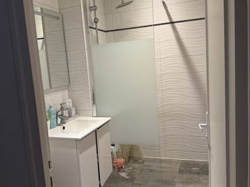 Chambre d'hôte à louer à Saint-Maur-Des-Fossés - photo 13 : salle de bain-13