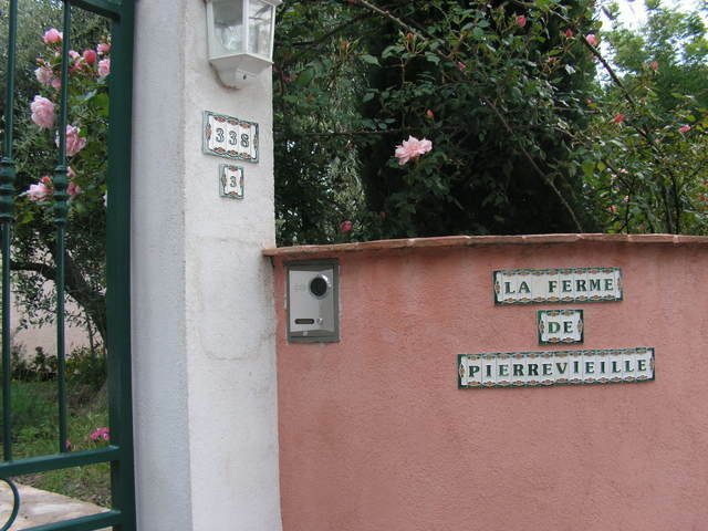 Gästrum Mougins 44795