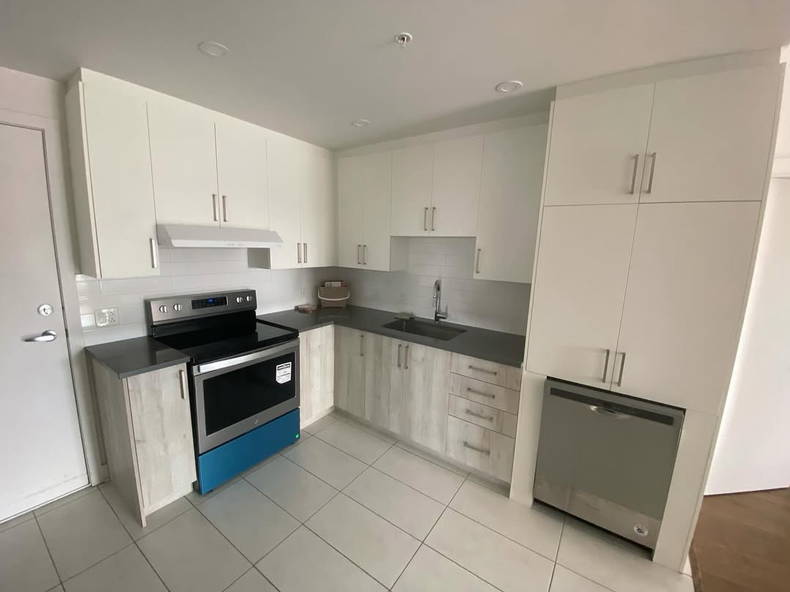 Kolokation Montréal 524216-2