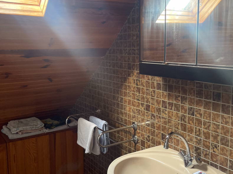 Quedarse En Casa Benais 447966-3