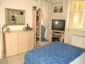 Room For Rent Marseille 42020