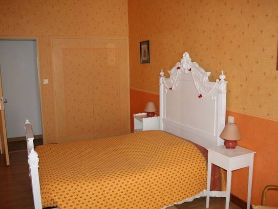 Chambre Chez L'habitant Challans 58911-3