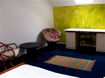 Private Room Port-Villez 64189-1