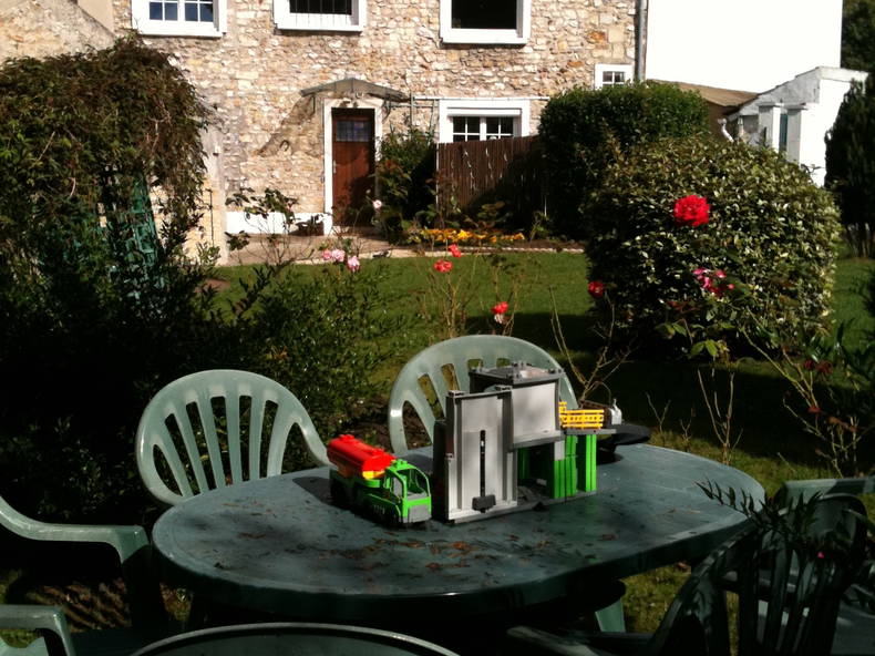 Chambre Chez L'habitant Saint-Nom-la-Bretèche 71008-1