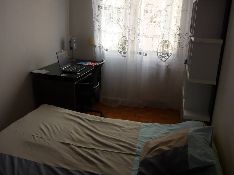 Chambre Chez L'habitant Villeurbanne 72515-2