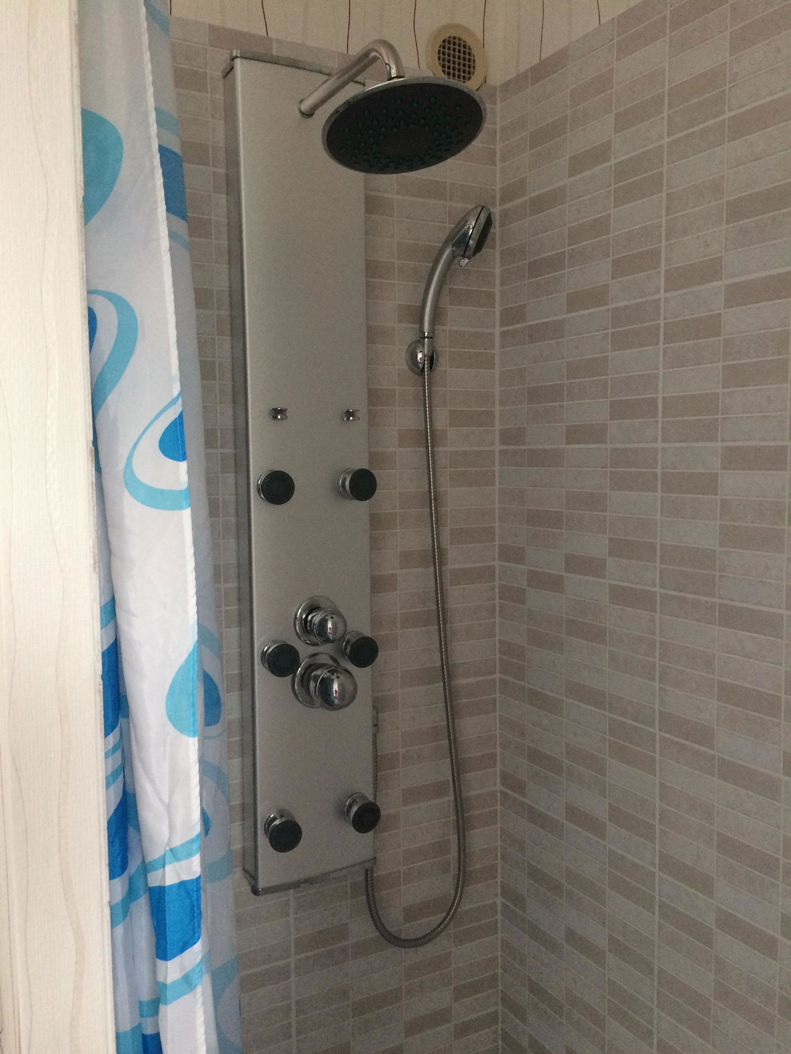 Quedarse En Casa Digulleville 110319