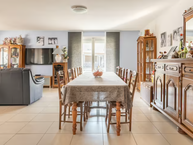 Gastgezin Neaux 112438-3