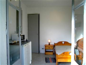Private Room Aix-En-Provence 143690-1