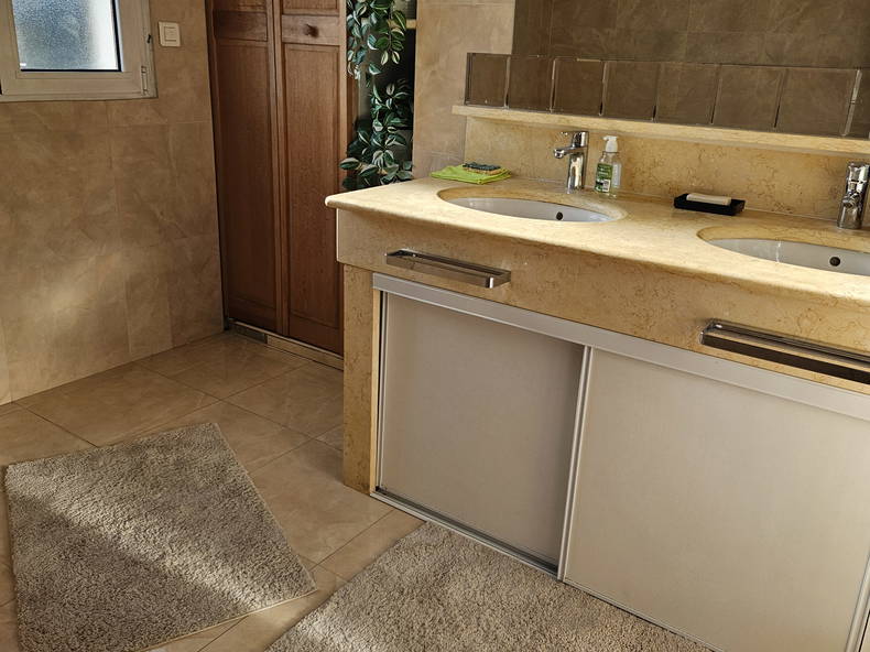 Hjemmeophold Olivet 651512-4