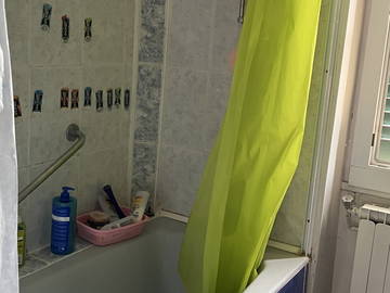 Chambre chez l'habitant à louer à Bourgoin-Jallieu - photo 8 : salle de bain-8