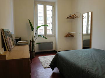 Chambre chez l'habitant à louer à Marseille - chambre-1