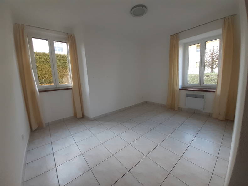 Kolokasie Bioley-Orjulaz 240972-2