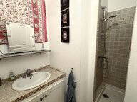 Chambre chez l'habitant à louer à Nice - photo 4 : salle de bain-4