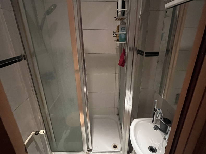 Kolokation Nanterre 636157-5