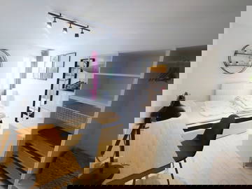 Chambre à louer dans grande colocation