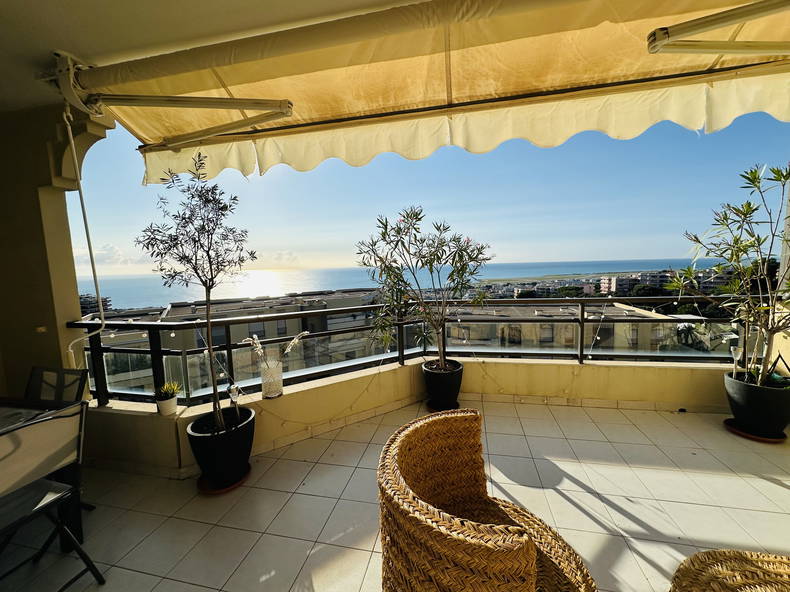 Kolokation Nice 437874-1