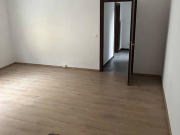 Room For Rent Leytron 444484-1