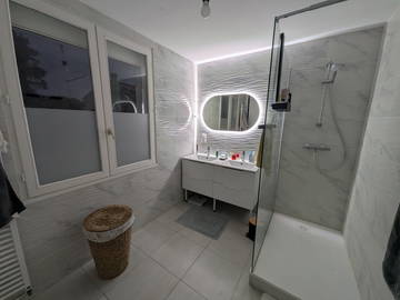 Chambre chez l'habitant à louer à Coulounieix-Chamiers - photo 2 : salle de bain-2