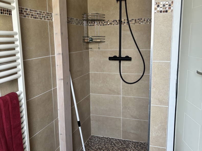 Hospedagem Em Casa De Família Pougny 411034-4