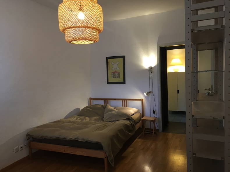 Quedarse En Casa Laconnex 241209-3